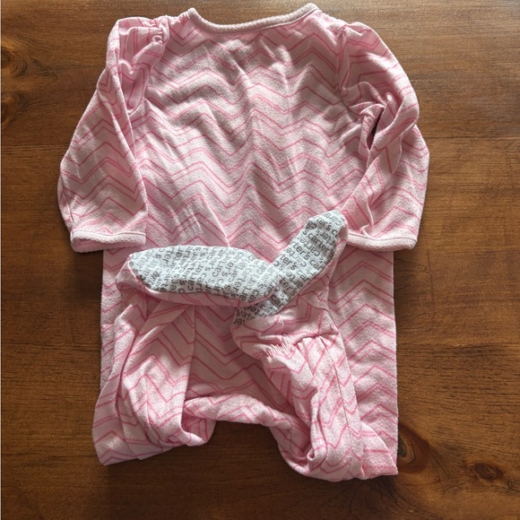 🩷 6 for $20 🩷 Pink Dinosaur Kids One Piece - Picture 2 of 4